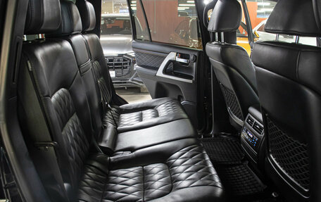 Toyota Land Cruiser 200, 2018 год, 5 998 000 рублей, 11 фотография