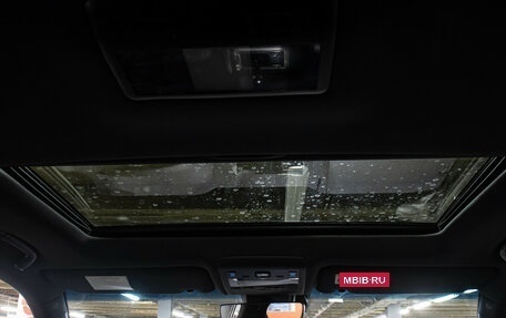 Toyota Land Cruiser 200, 2018 год, 5 998 000 рублей, 20 фотография