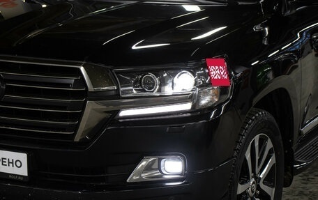 Toyota Land Cruiser 200, 2018 год, 5 998 000 рублей, 22 фотография