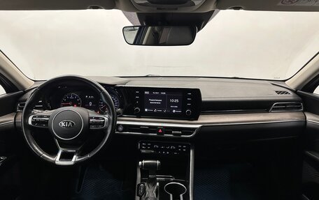 KIA K5, 2021 год, 2 420 000 рублей, 5 фотография