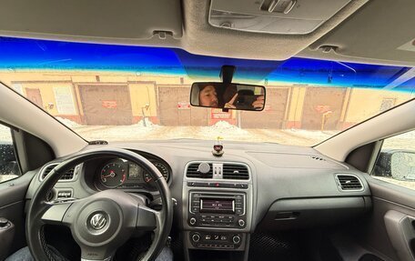 Volkswagen Polo VI (EU Market), 2015 год, 1 080 000 рублей, 6 фотография