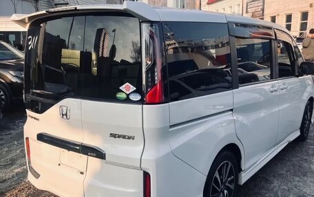 Honda Stepwgn IV, 2019 год, 2 000 000 рублей, 9 фотография