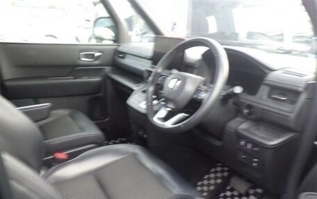 Honda Stepwgn, 2023 год, 2 700 000 рублей, 11 фотография