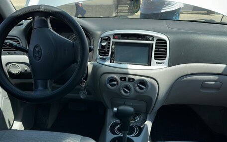 Hyundai Accent III, 2008 год, 850 000 рублей, 3 фотография