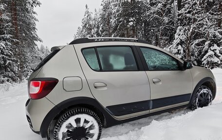 Renault Sandero II рестайлинг, 2017 год, 950 000 рублей, 8 фотография
