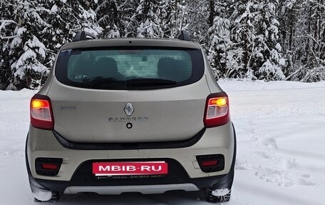 Renault Sandero II рестайлинг, 2017 год, 950 000 рублей, 6 фотография