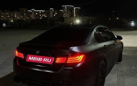 BMW 5 серия, 2014 год, 2 700 000 рублей, 3 фотография