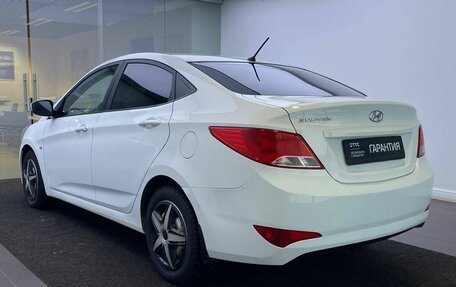 Hyundai Solaris II рестайлинг, 2016 год, 1 155 000 рублей, 8 фотография