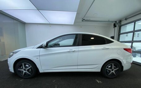 Hyundai Solaris II рестайлинг, 2016 год, 1 155 000 рублей, 10 фотография