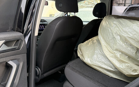 Volkswagen Tiguan II, 2020 год, 2 599 000 рублей, 10 фотография