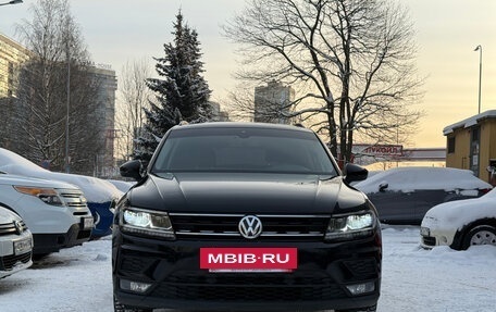 Volkswagen Tiguan II, 2020 год, 2 599 000 рублей, 2 фотография