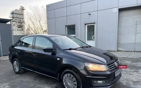 Volkswagen Polo VI (EU Market), 2015 год, 700 000 рублей, 3 фотография