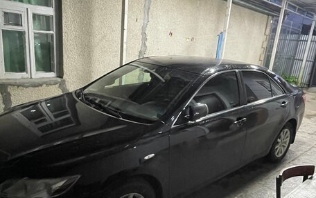 Toyota Camry, 2007 год, 900 000 рублей, 4 фотография