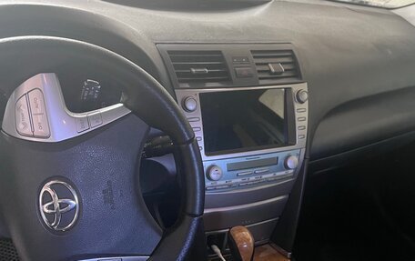 Toyota Camry, 2007 год, 900 000 рублей, 10 фотография