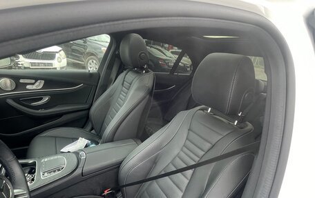 Mercedes-Benz E-Класс, 2022 год, 6 450 000 рублей, 2 фотография