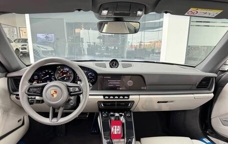 Porsche 911, 2024 год, 19 500 000 рублей, 20 фотография