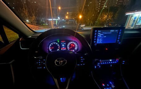 Toyota RAV4, 2019 год, 3 750 000 рублей, 11 фотография