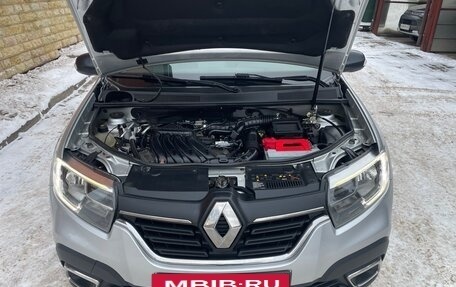 Renault Logan II, 2018 год, 980 000 рублей, 15 фотография