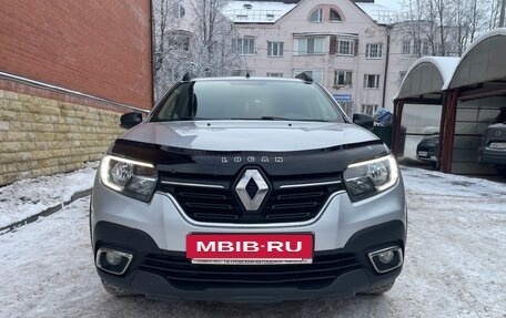 Renault Logan II, 2018 год, 980 000 рублей, 2 фотография
