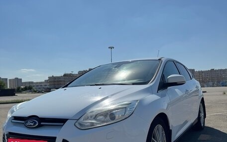 Ford Focus III, 2013 год, 750 000 рублей, 2 фотография