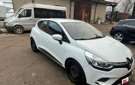 Renault Clio IV рестайлинг, 2018 год, 950 000 рублей, 3 фотография