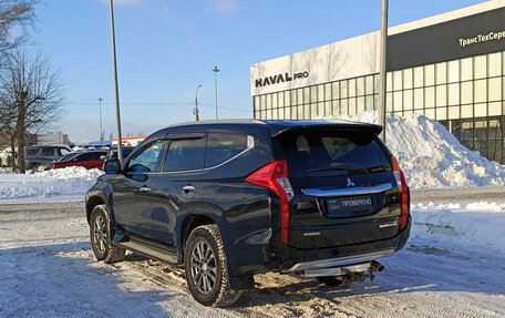 Mitsubishi Pajero Sport III рестайлинг, 2016 год, 2 900 000 рублей, 8 фотография