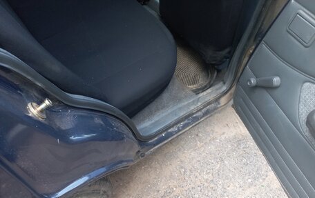 Daewoo Nexia I рестайлинг, 2004 год, 195 000 рублей, 9 фотография