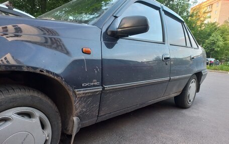 Daewoo Nexia I рестайлинг, 2004 год, 195 000 рублей, 2 фотография