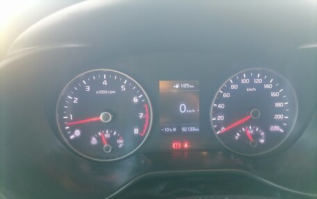 KIA Rio IV, 2018 год, 1 050 000 рублей, 13 фотография