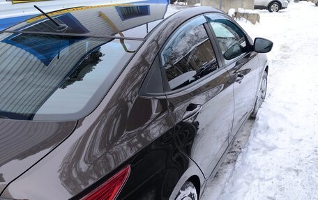 Hyundai Solaris II рестайлинг, 2016 год, 1 050 000 рублей, 3 фотография