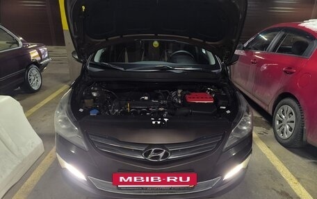 Hyundai Solaris II рестайлинг, 2016 год, 1 050 000 рублей, 2 фотография