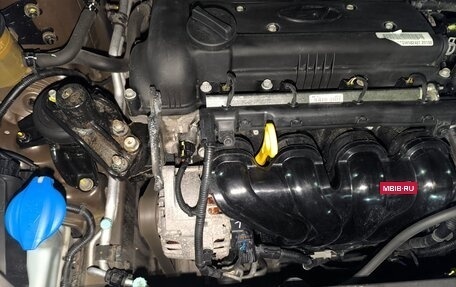 Hyundai Solaris II рестайлинг, 2016 год, 1 050 000 рублей, 23 фотография