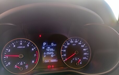 KIA Rio IV, 2020 год, 1 670 000 рублей, 13 фотография