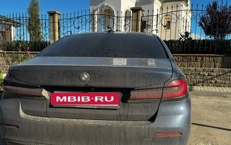 BMW 5 серия, 2021 год, 5 450 000 рублей, 2 фотография