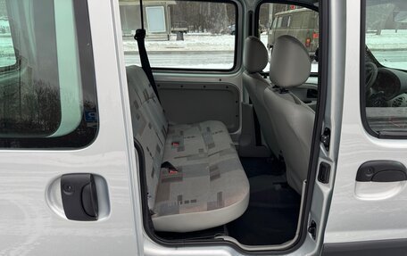 Renault Kangoo II рестайлинг, 2008 год, 749 000 рублей, 22 фотография