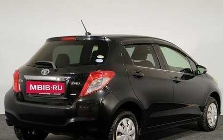 Toyota Vitz, 2012 год, 750 000 рублей, 3 фотография
