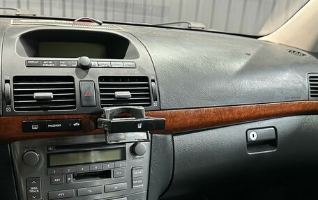 Toyota Avensis III рестайлинг, 2004 год, 799 900 рублей, 16 фотография