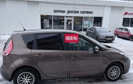 Renault Scenic III, 2011 год, 810 000 рублей, 6 фотография