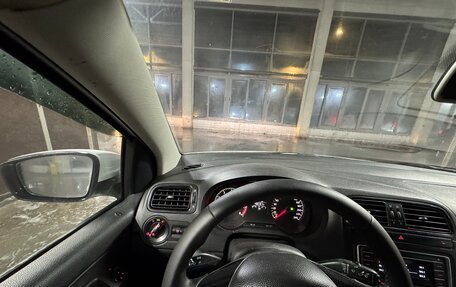 Volkswagen Polo VI (EU Market), 2018 год, 850 000 рублей, 7 фотография