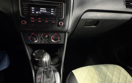 Volkswagen Polo VI (EU Market), 2018 год, 850 000 рублей, 6 фотография