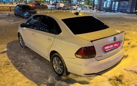 Volkswagen Polo VI (EU Market), 2018 год, 850 000 рублей, 3 фотография