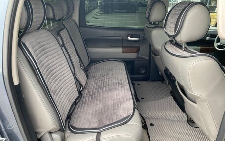 Toyota Tundra II, 2010 год, 2 899 000 рублей, 10 фотография