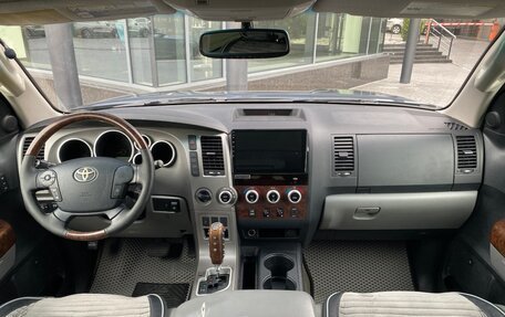 Toyota Tundra II, 2010 год, 2 899 000 рублей, 8 фотография