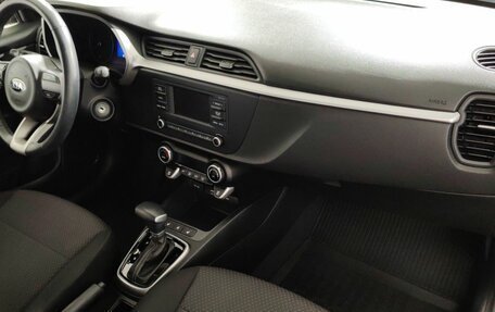 KIA Rio IV, 2021 год, 1 570 000 рублей, 14 фотография