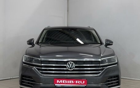 Volkswagen Touareg III, 2020 год, 3 999 000 рублей, 10 фотография