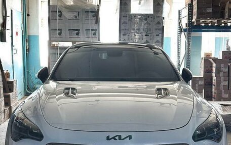 KIA Stinger I, 2018 год, 2 200 000 рублей, 1 фотография