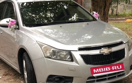 Chevrolet Cruze II, 2011 год, 870 000 рублей, 2 фотография