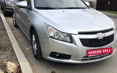 Chevrolet Cruze II, 2011 год, 870 000 рублей, 5 фотография