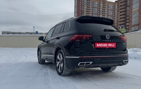 Volkswagen Tiguan II, 2023 год, 4 999 999 рублей, 4 фотография