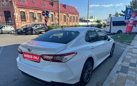Toyota Camry, 2019 год, 1 700 000 рублей, 8 фотография